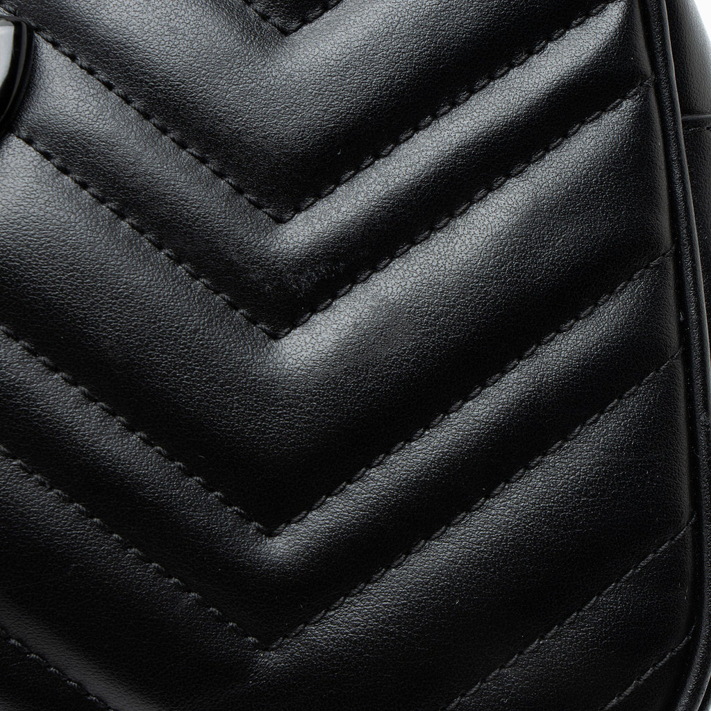 Gucci Matelasse Leather Monochrome GG Marmont Small Camera Bag