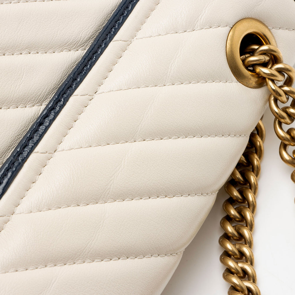 Gucci Matelasse Leather Torchon GG Marmont Medium Flap Bag