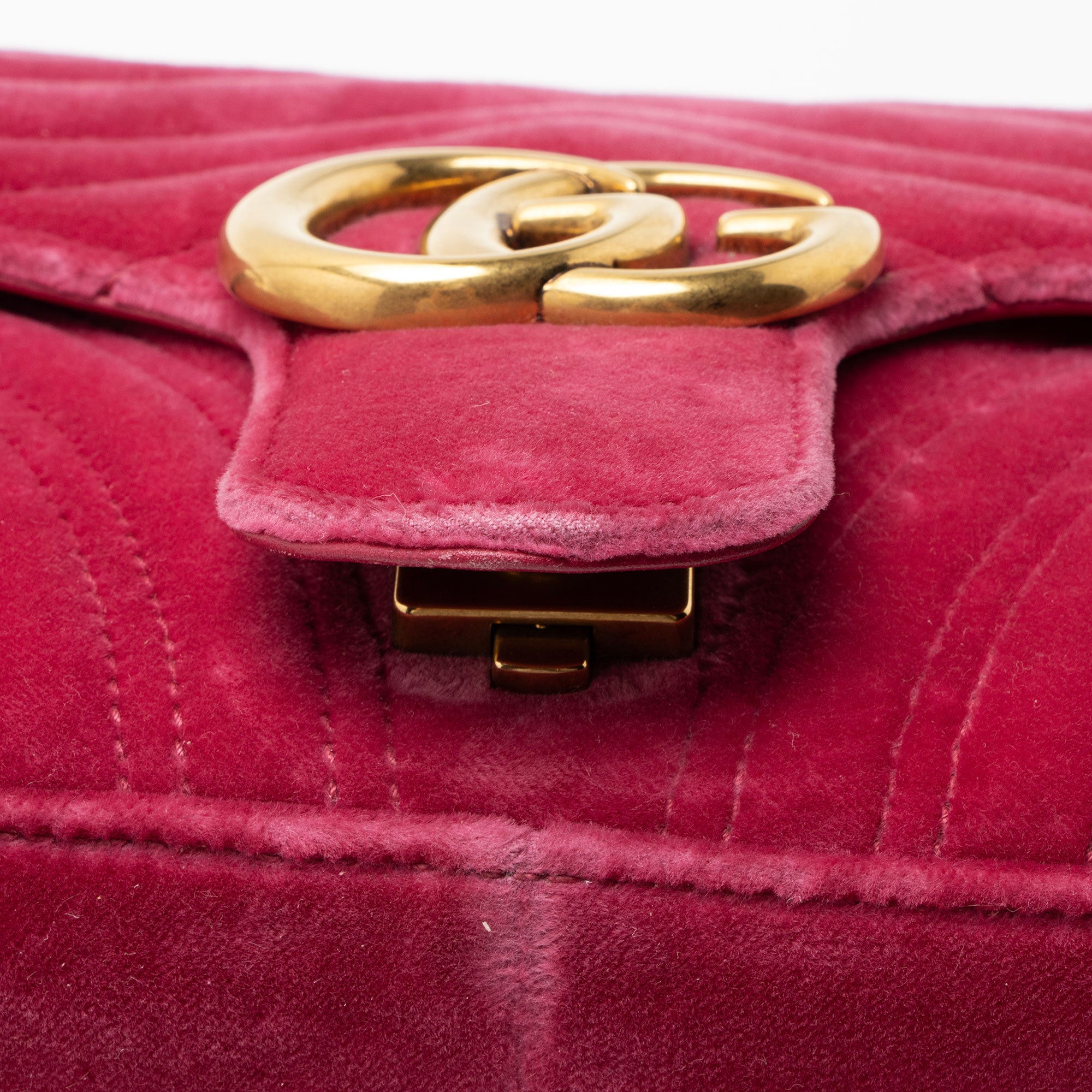 Gucci Matelasse Velvet GG Marmont Medium Flap Bag
