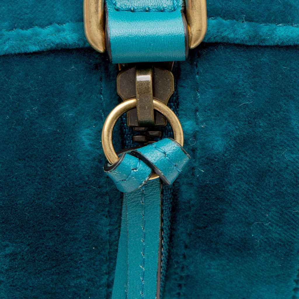 Gucci Matelasse Velvet GG Marmont Small Shoulder Bag (SHF-YA81zd)