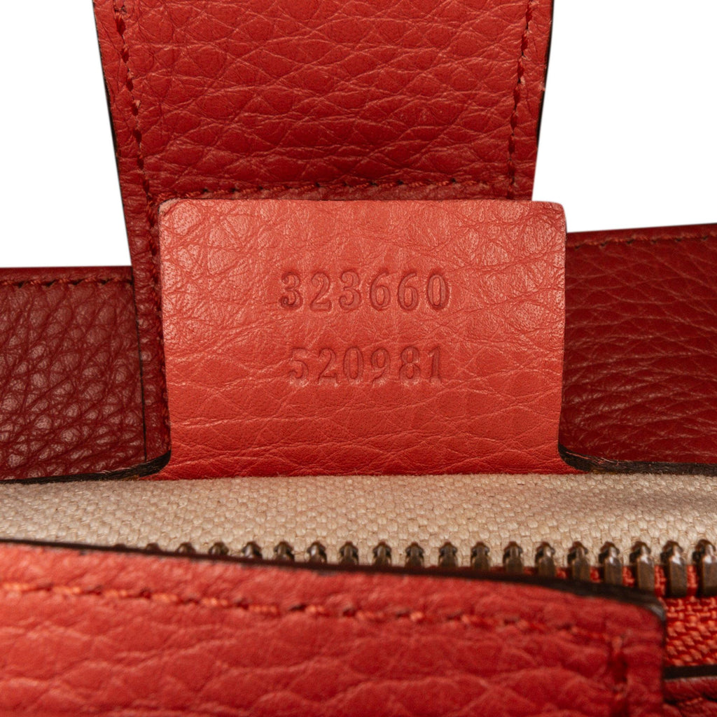 Gucci Medium Bamboo Shopper (SHG-klW7G4)