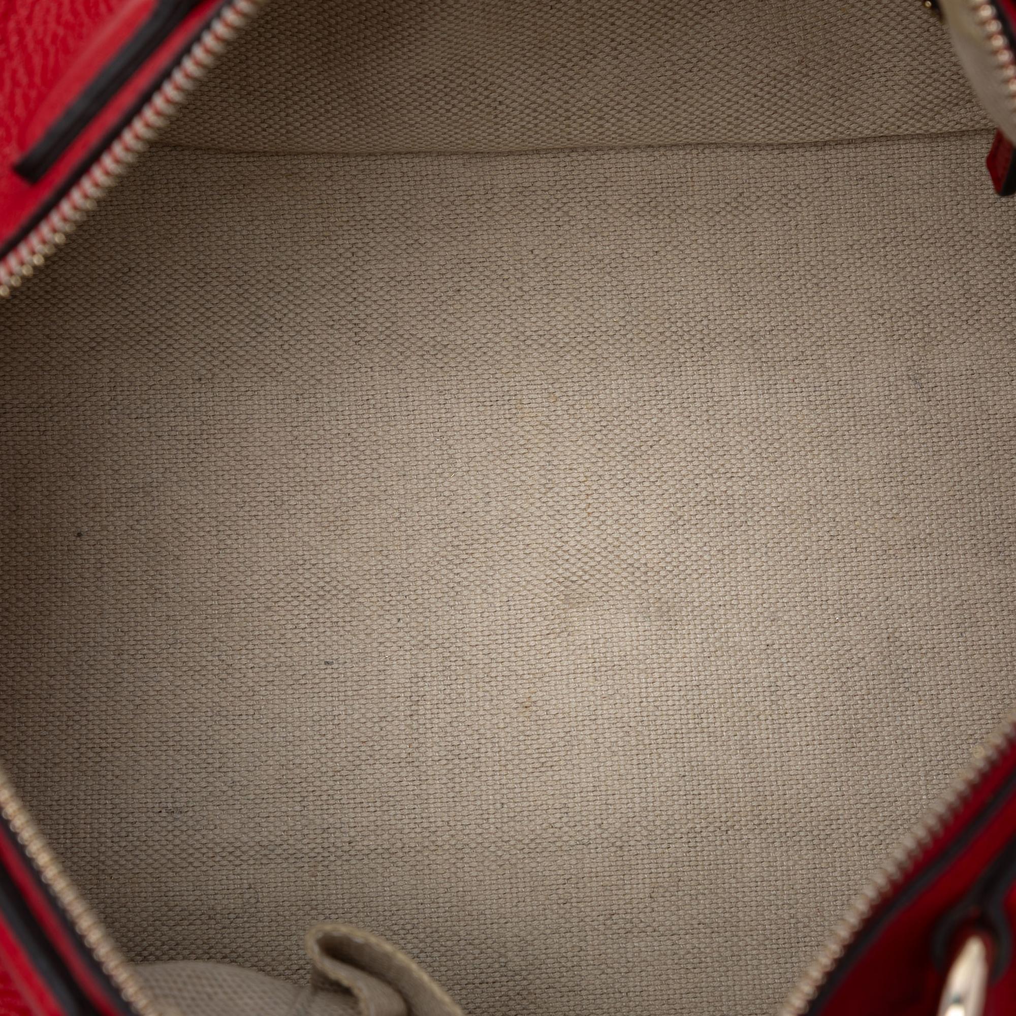 Gucci Medium Pebbled Calfskin Soho Boston Bag