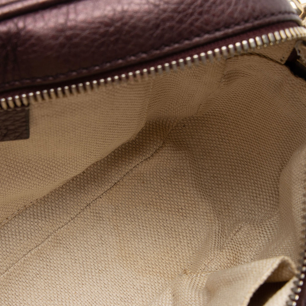 Gucci Metallic Leather Soho Disco Bag (SHF-ABYRP2)