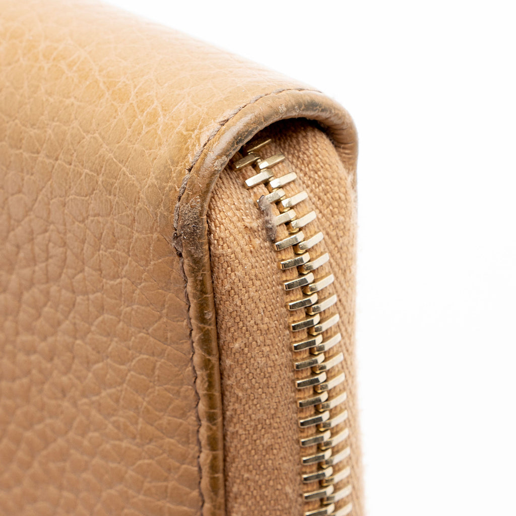 Gucci Leather Soho Zip Around Wallet