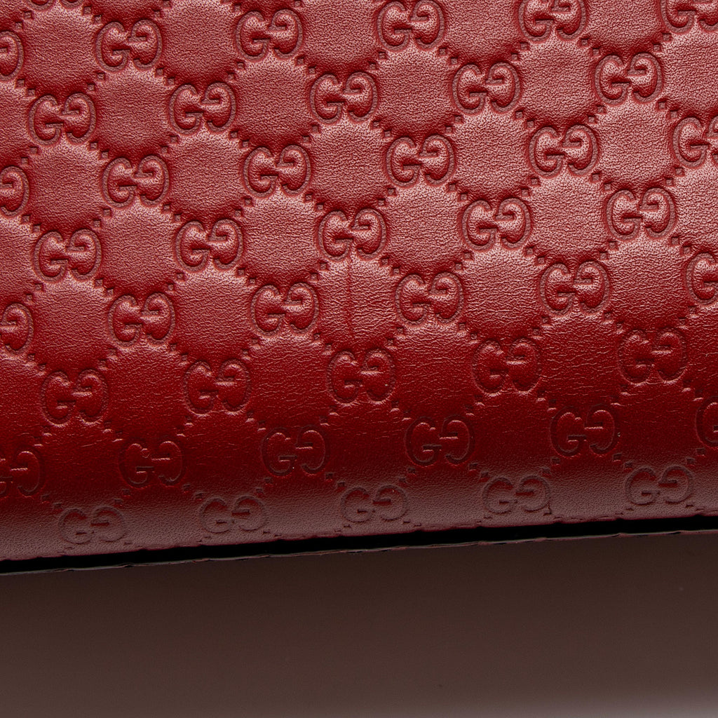 Gucci Microguccissima Leather Emily Medium Shoulder Bag