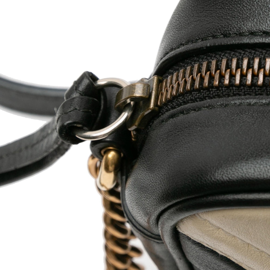 Gucci Mini GG Marmont Matelasse Crossbody Bag (SHG-dRMB0t)