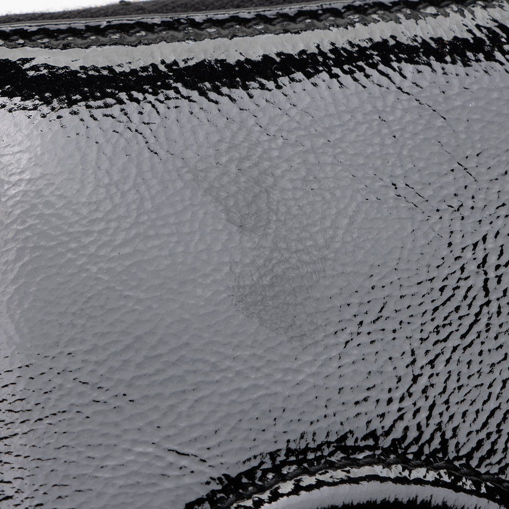 Gucci Patent Leather Soho Zip Around Wallet (SHF-OZVoQd)