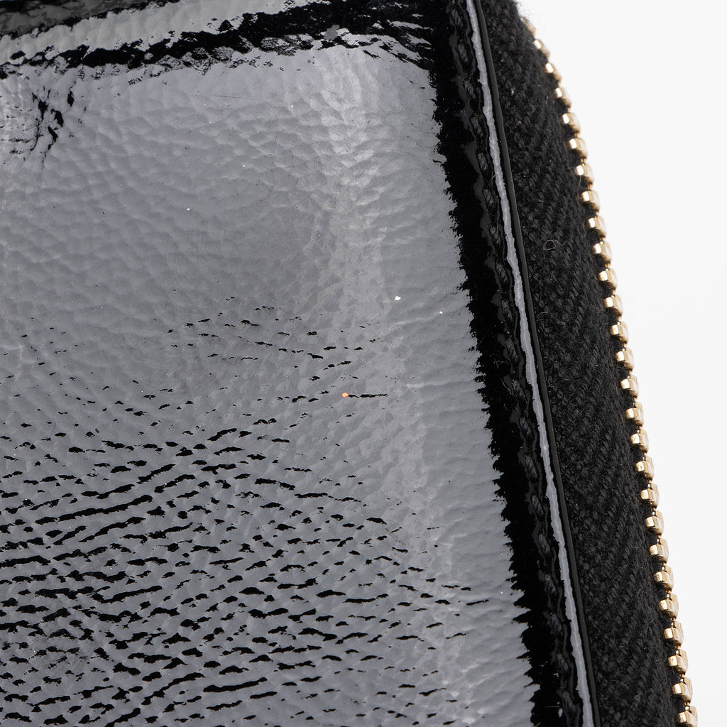 Gucci Patent Leather Soho Zip Around Wallet (SHF-OZVoQd)