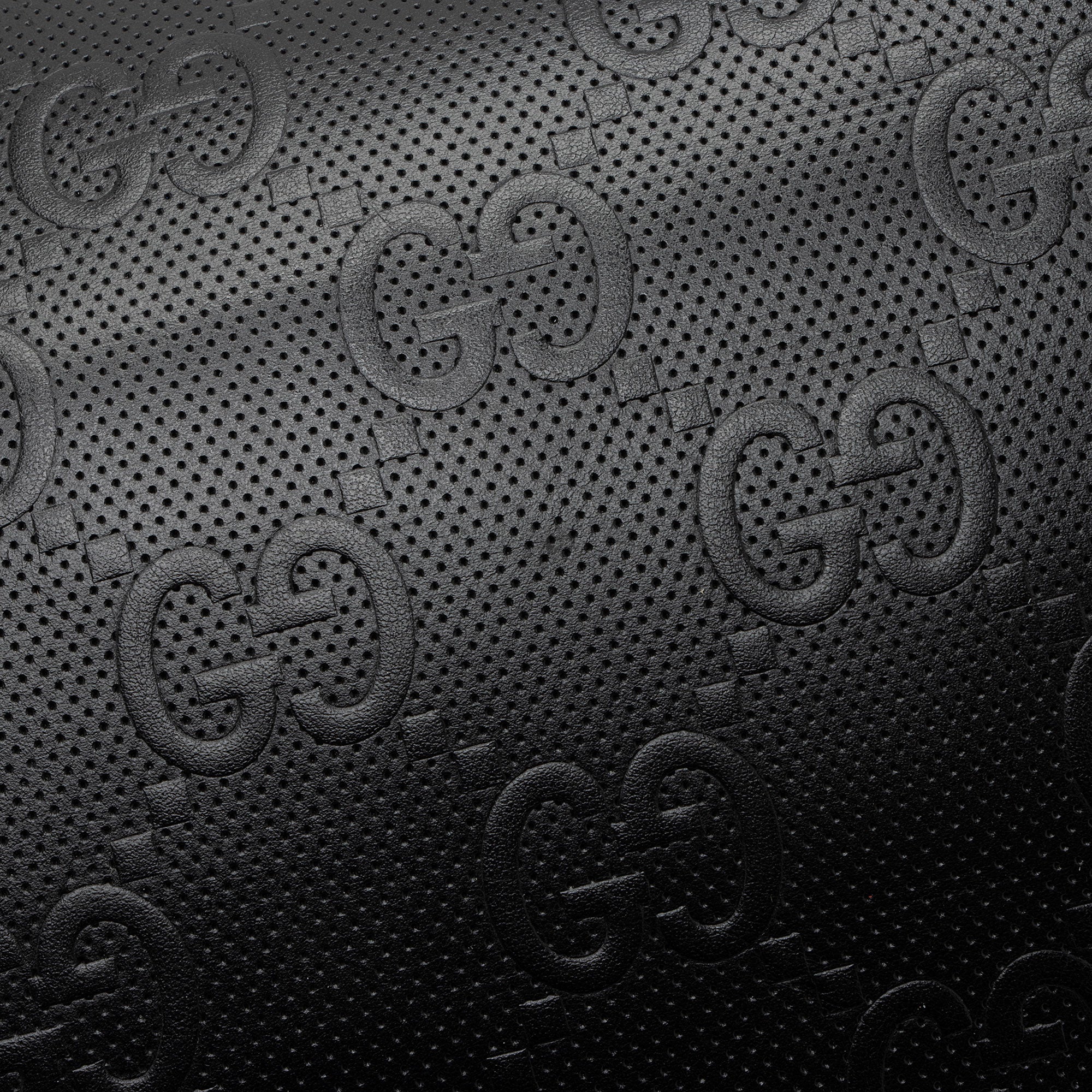 Gucci Perforated Embossed Leather GG Pocket Belt Bag (SHF-TJNqCI)