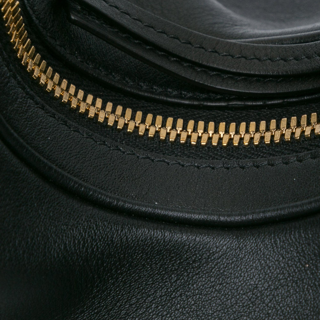 Gucci Small Attache Crossbody Bag (SHG-PXGlzN)