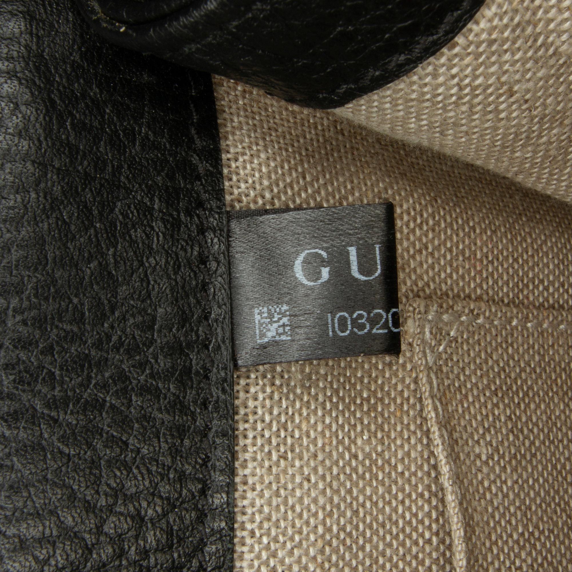 Gucci Small Dollar Interlocking G Crossbody (SHG-OTArpR)