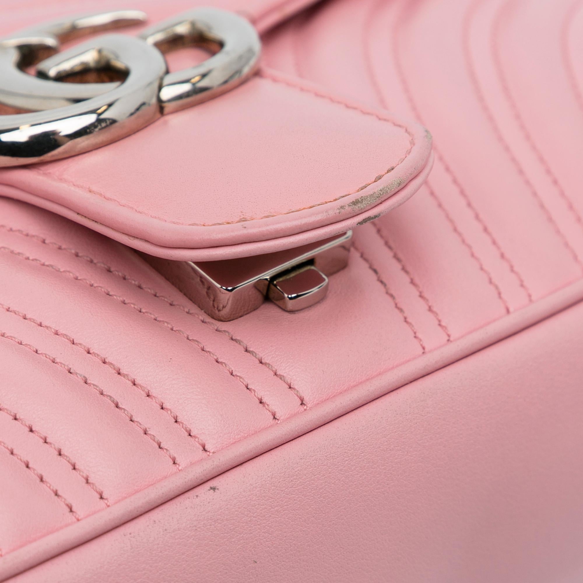 Gucci Small GG Marmont Matelasse Crossbody (SHG-3Rc6Ns)