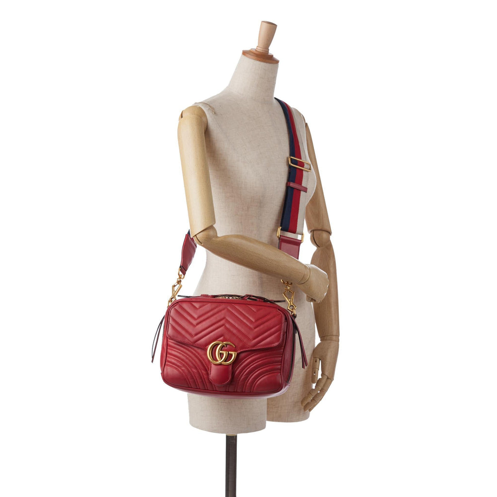 Gucci Small GG Marmont Sylvie Top Handle Satchel (SHG-oIkSJi)