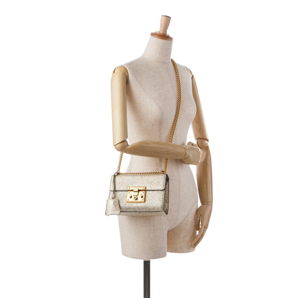 Gucci Small Metallic Padlock Crossbody (SHG-Vd4R6T)