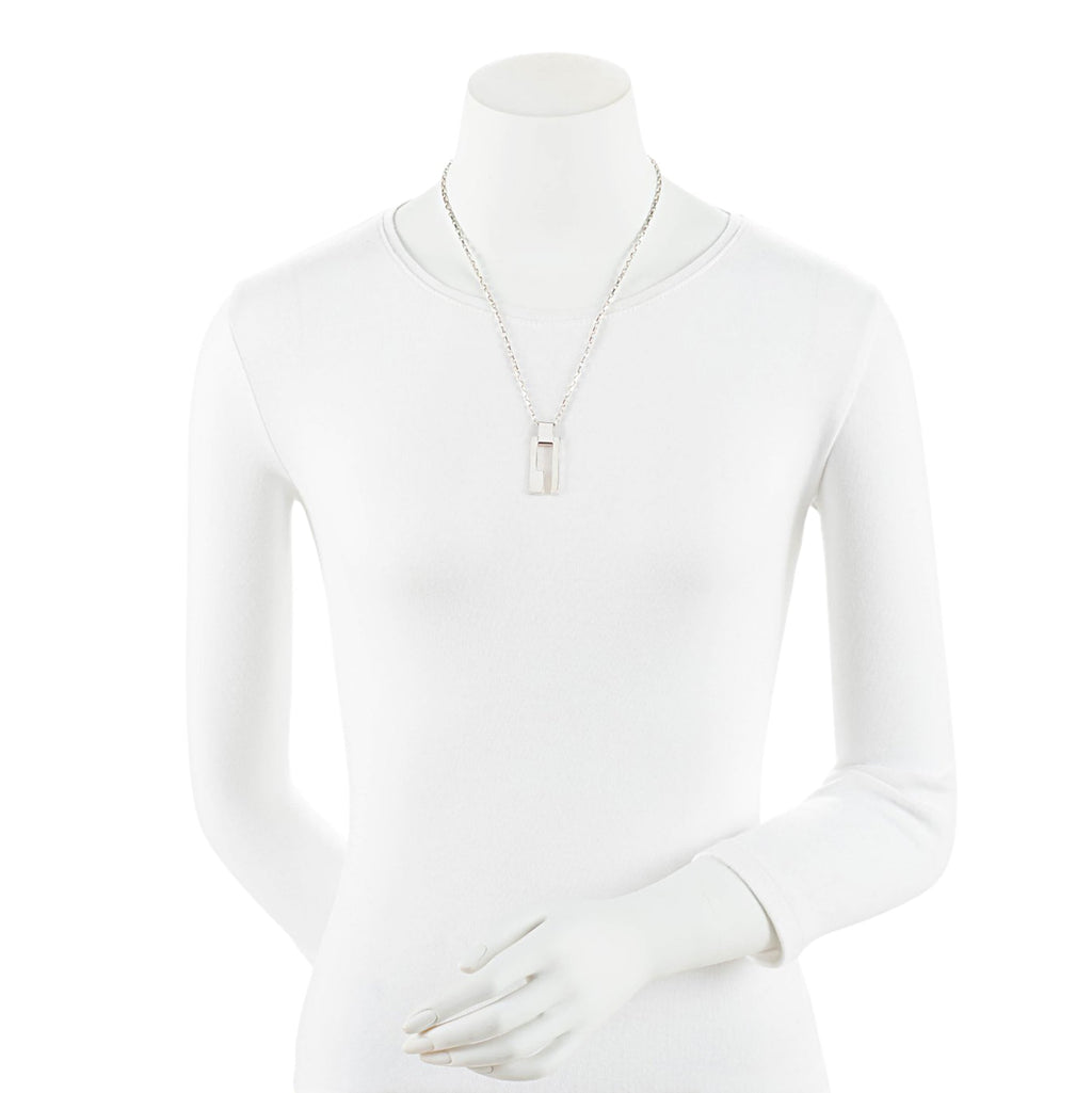 Gucci Sterling Silver Open Logo Plate Chain Link Necklace