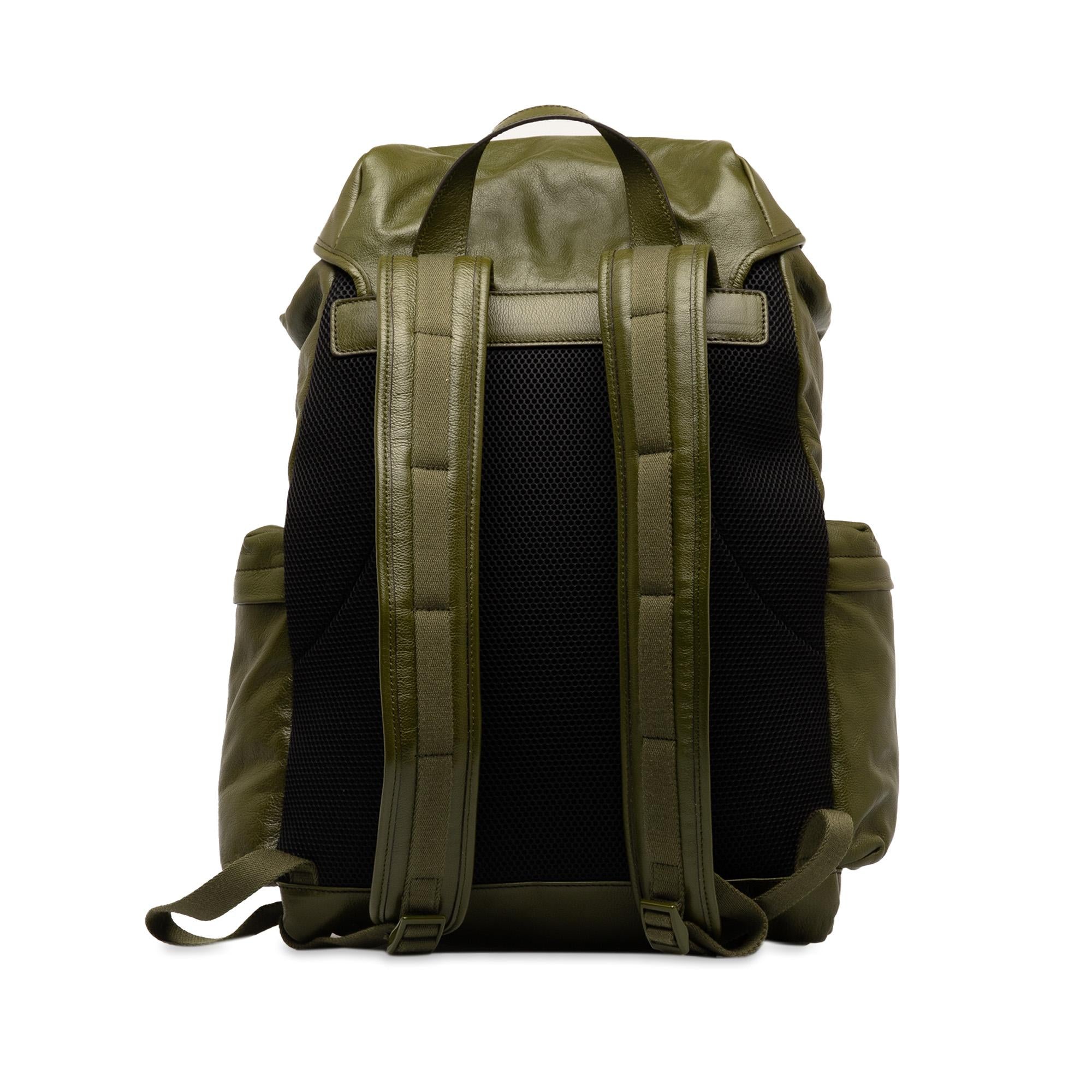 Gucci Tonal GG Double Pocket Belt Backpack (SHG-SC1jz3)