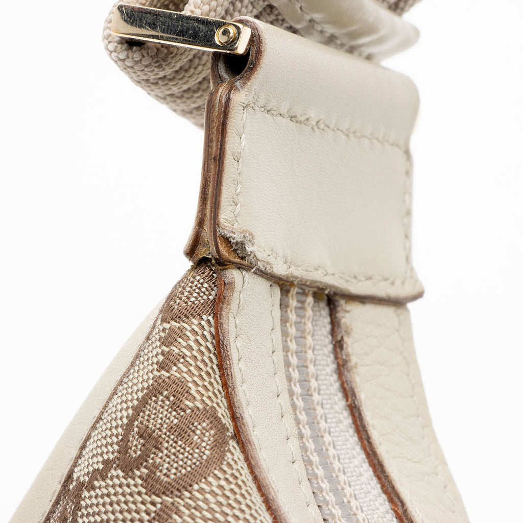 Gucci Vintage GG Canvas Front Pocket Shoulder Bag