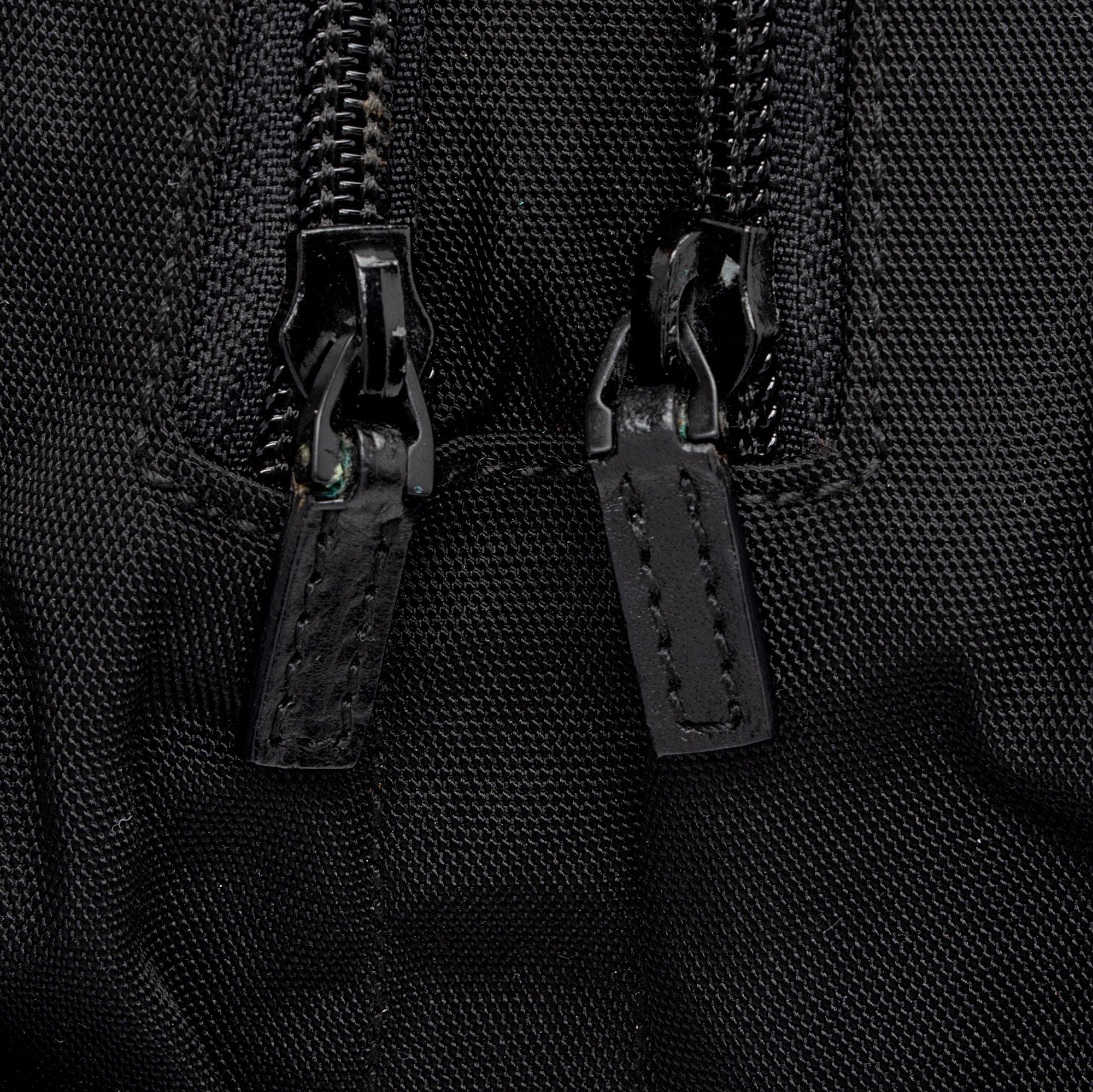 Gucci Vintage Nylon Backpack (SHF-B0jNII)