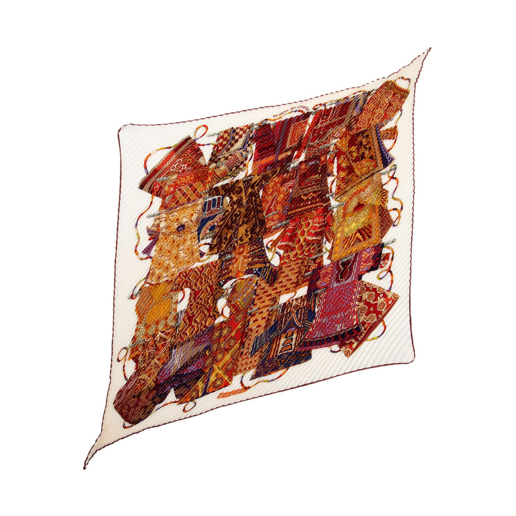 Hermes Silk Voyage En Etoffes Plisse Scarf