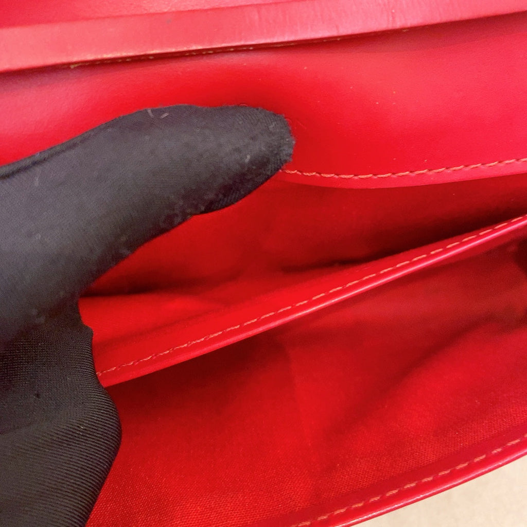 Louis Vuitton Epi Shoulder Bag in Red