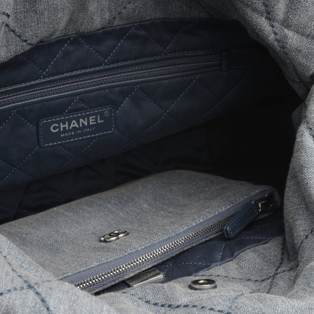 Chanel Small 22 Tote - Blue denim