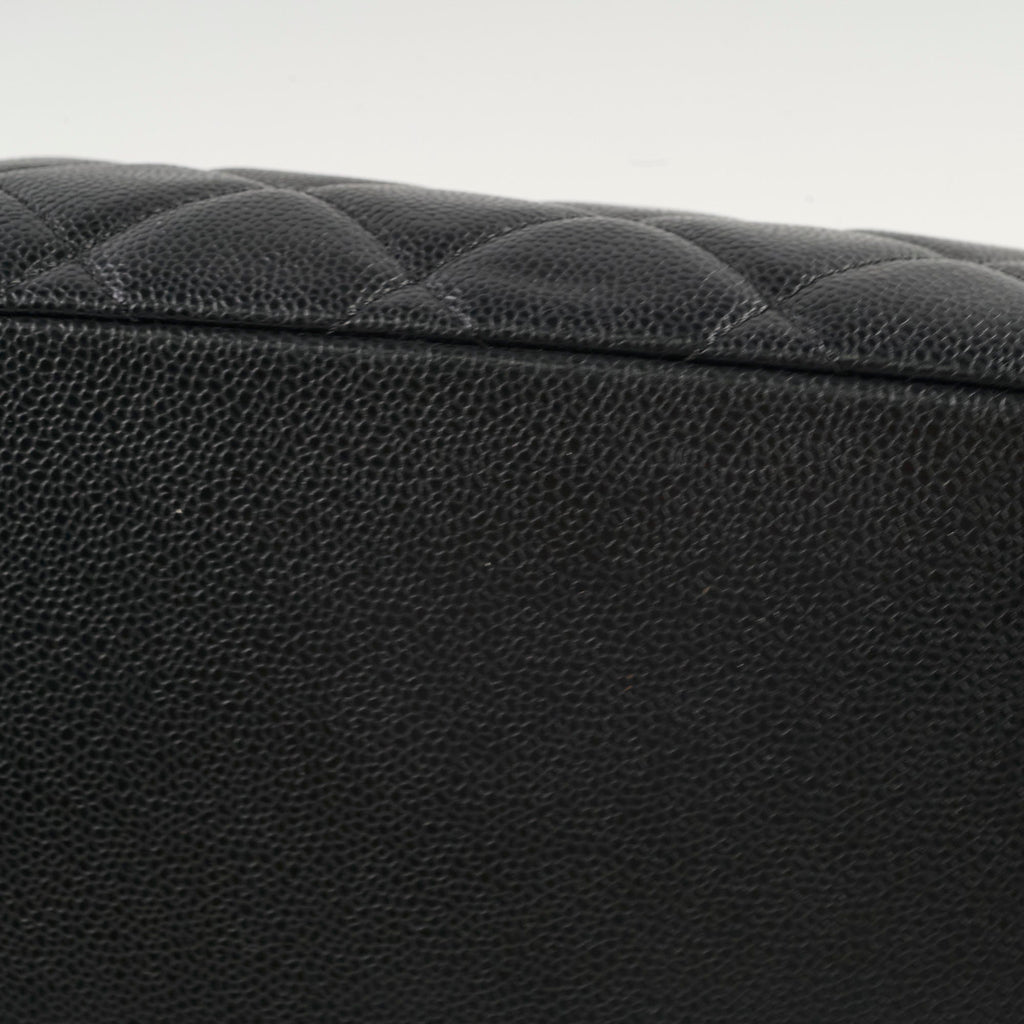 Chanel CC Logo Caviar Black Shoulder Bag - Series 17