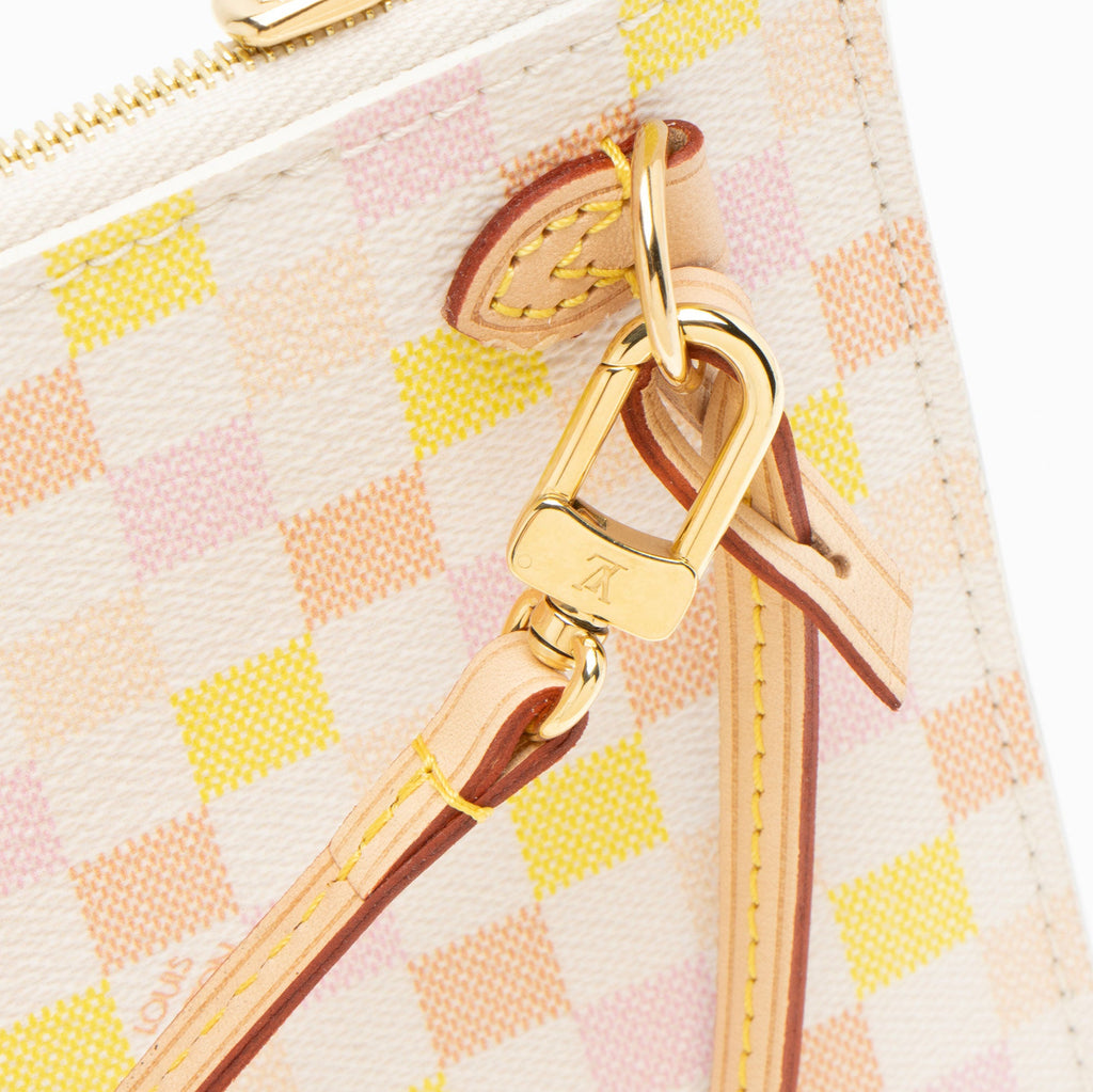 Louis Vuittom Damierlicious Neverfull MM Pochette