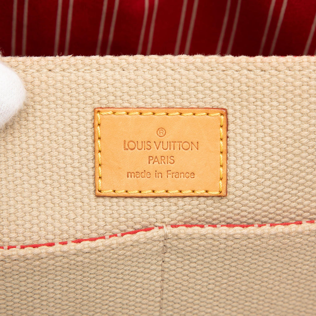 Louis Vuitton Antigua Besace PM