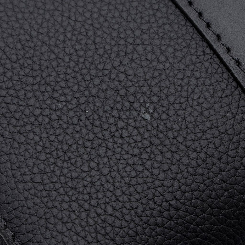 Louis Vuitton Calfskin Aerogram Keepall Bandouliere 25 Duffle (SHF-6CFRPb)