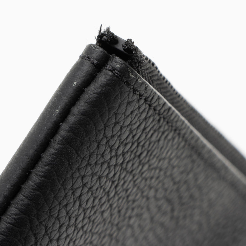 Louis Vuitton Calfskin Aerogram Key Pouch (SHF-2p6yBk)