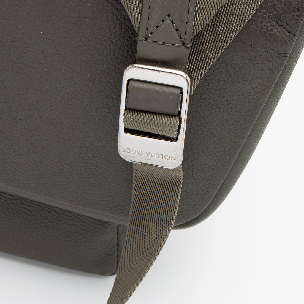Louis Vuitton Calfskin Aerogram Takeoff Backpack