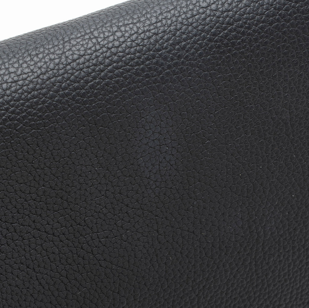 Louis Vuitton Calfskin Aerogram Takeoff Messenger