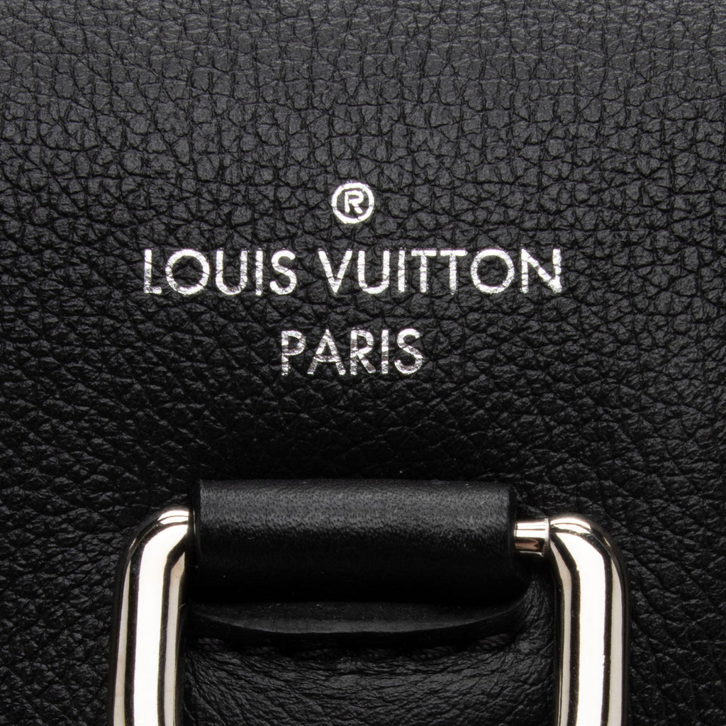Louis Vuitton Calfskin Lockme Backpack (SHF-zVEB4r)