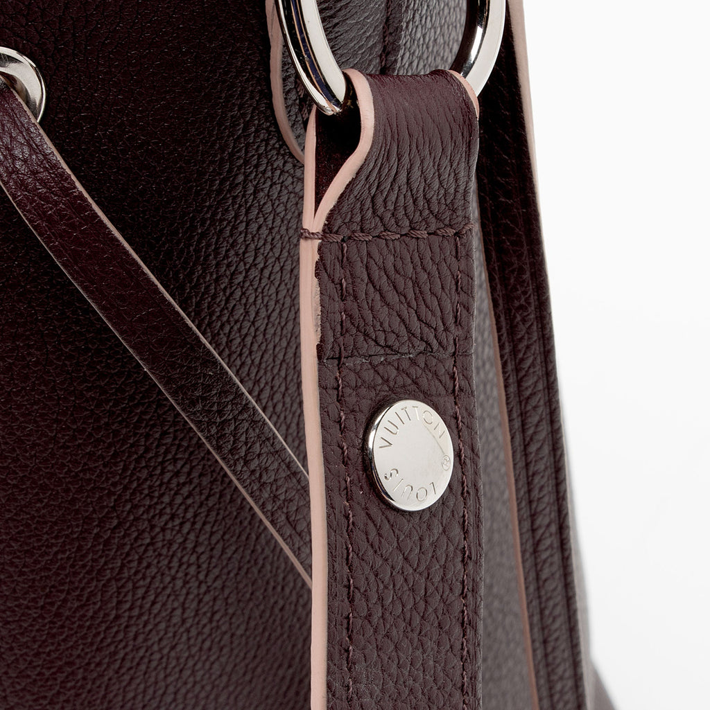 Louis Vuitton Calfskin Lockme Bucket Bag (SHF-Ie5h5b)