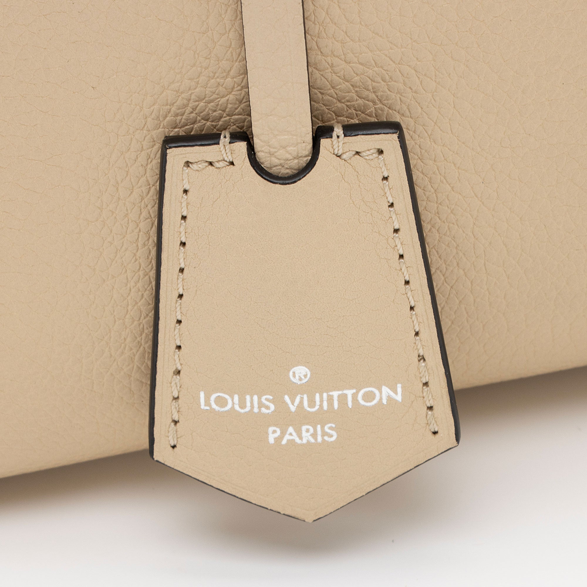 Louis Vuitton Calfskin Lockme Cabas Tote (SHF-pDcHNY)