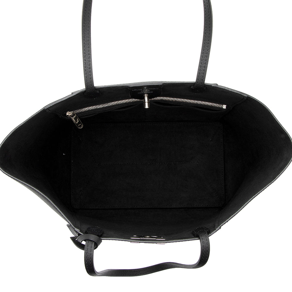 Louis Vuitton Calfskin Lockme Cabas Tote (SHF-UGxtjx)