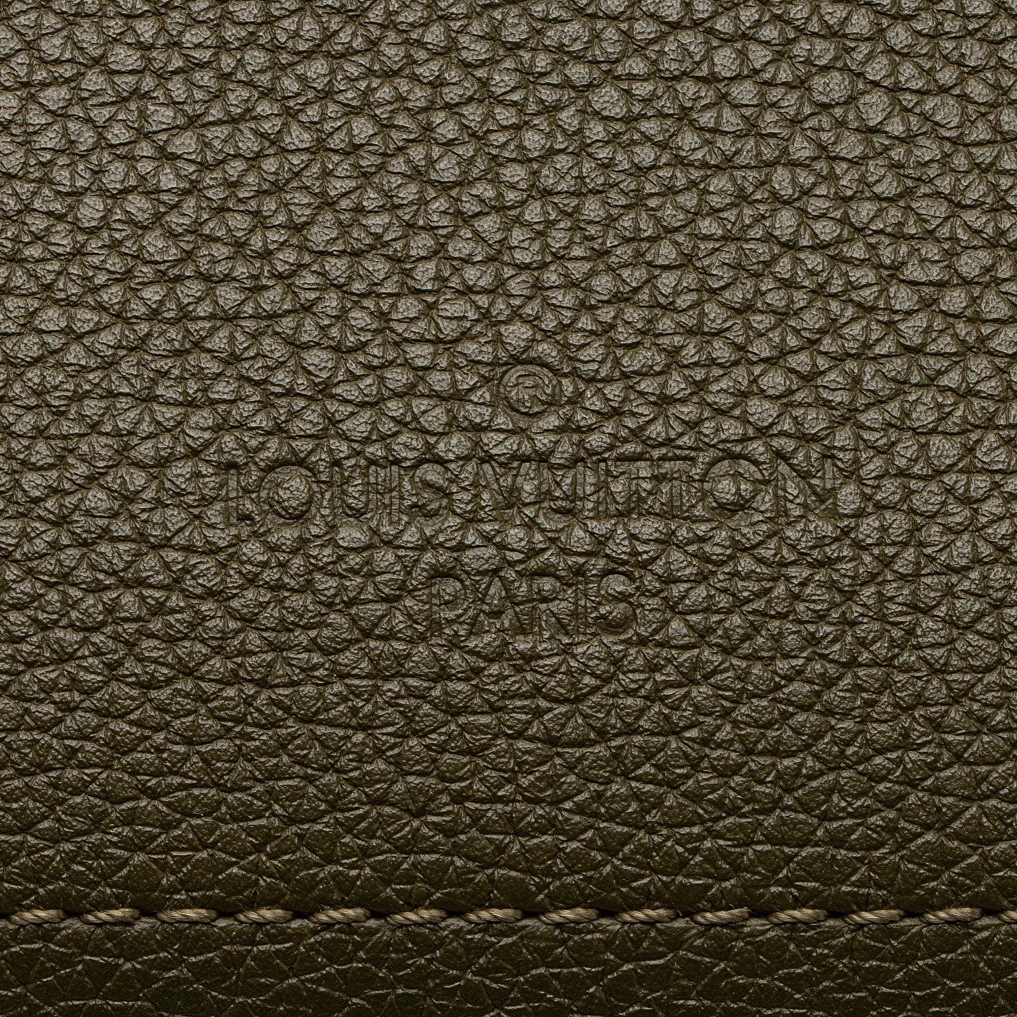 Louis Vuitton Calfskin Lockme Day Tote (SHF-4AIww8)