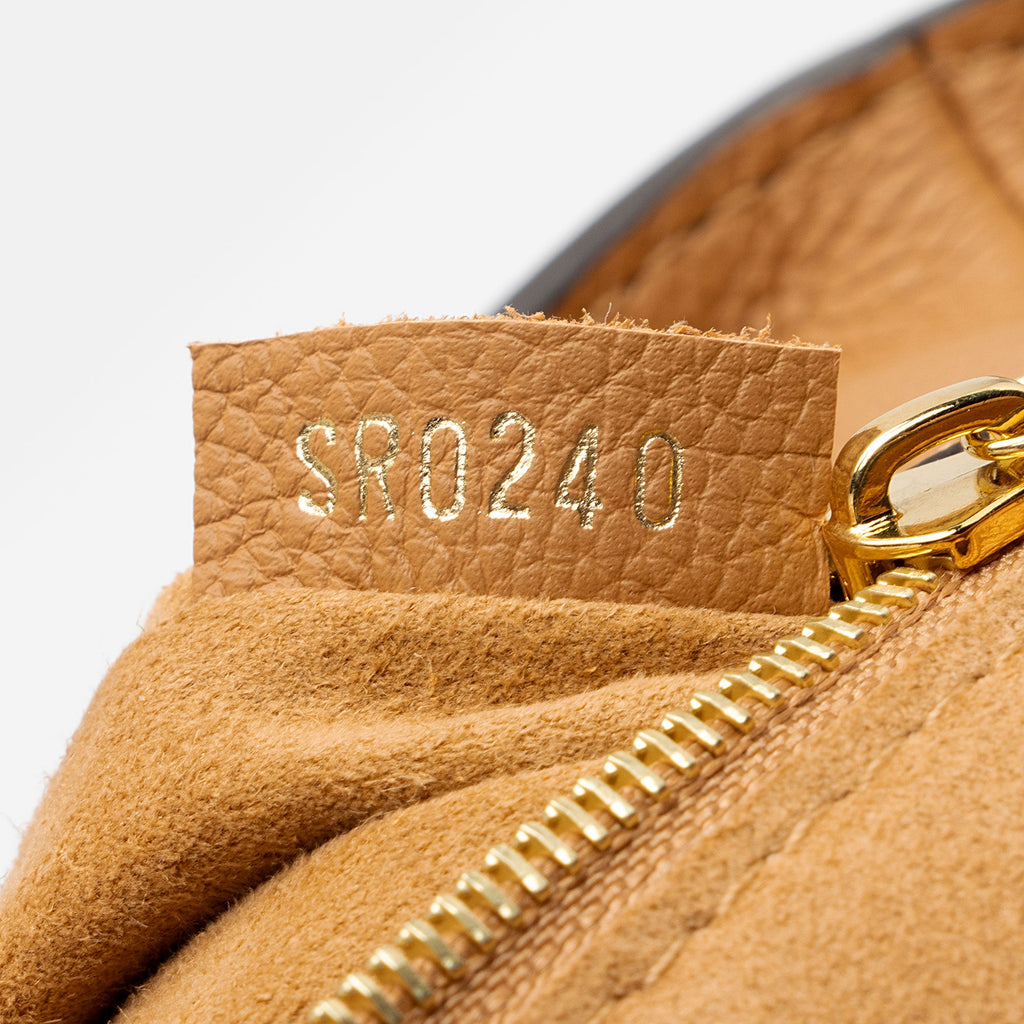 Louis Vuitton Calfskin Monogram Canvas On My Side MM Tote (SHF-bmZRwZ)