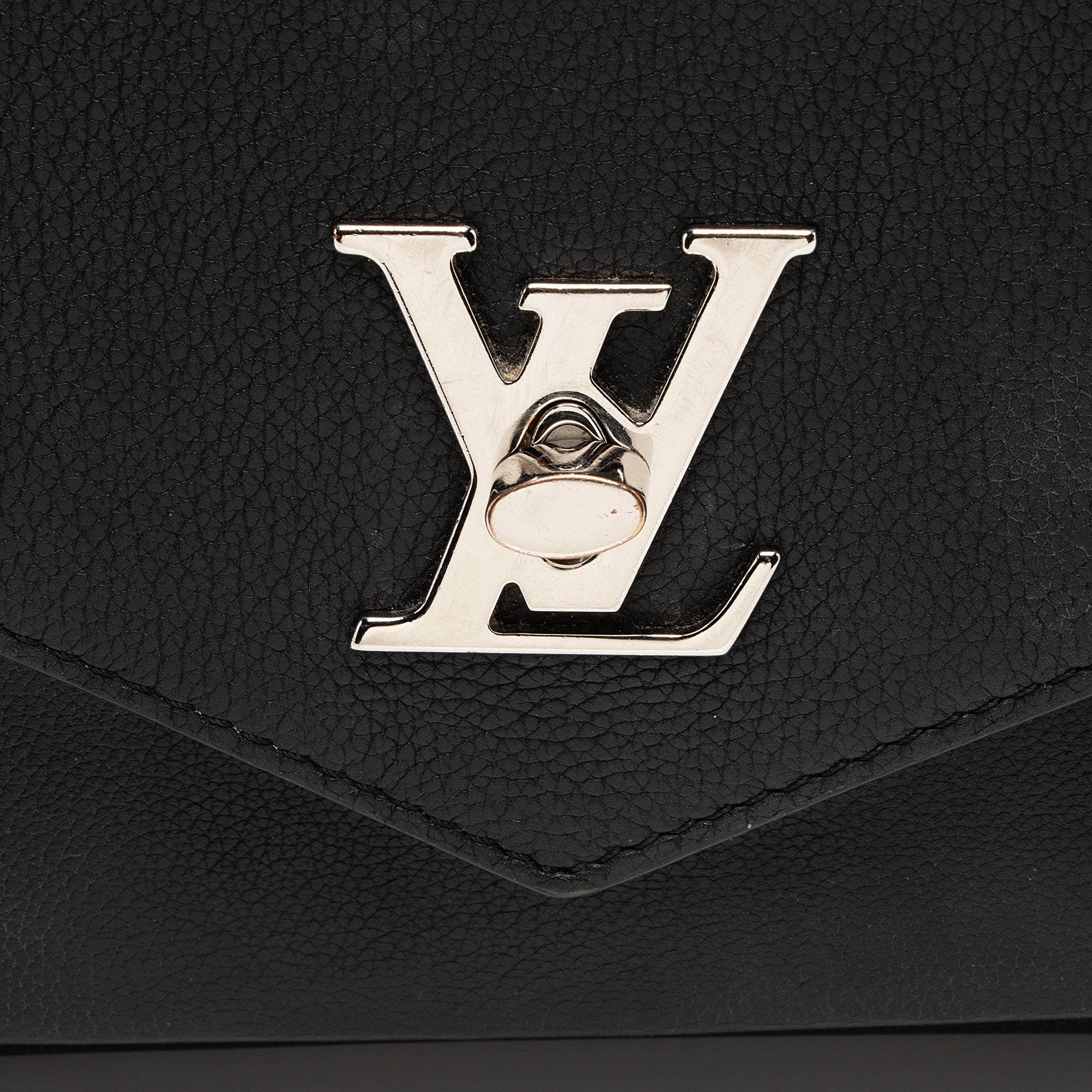 Louis Vuitton Calfskin Mylockme BB Shoulder Bag (SHF-9C4gdg)