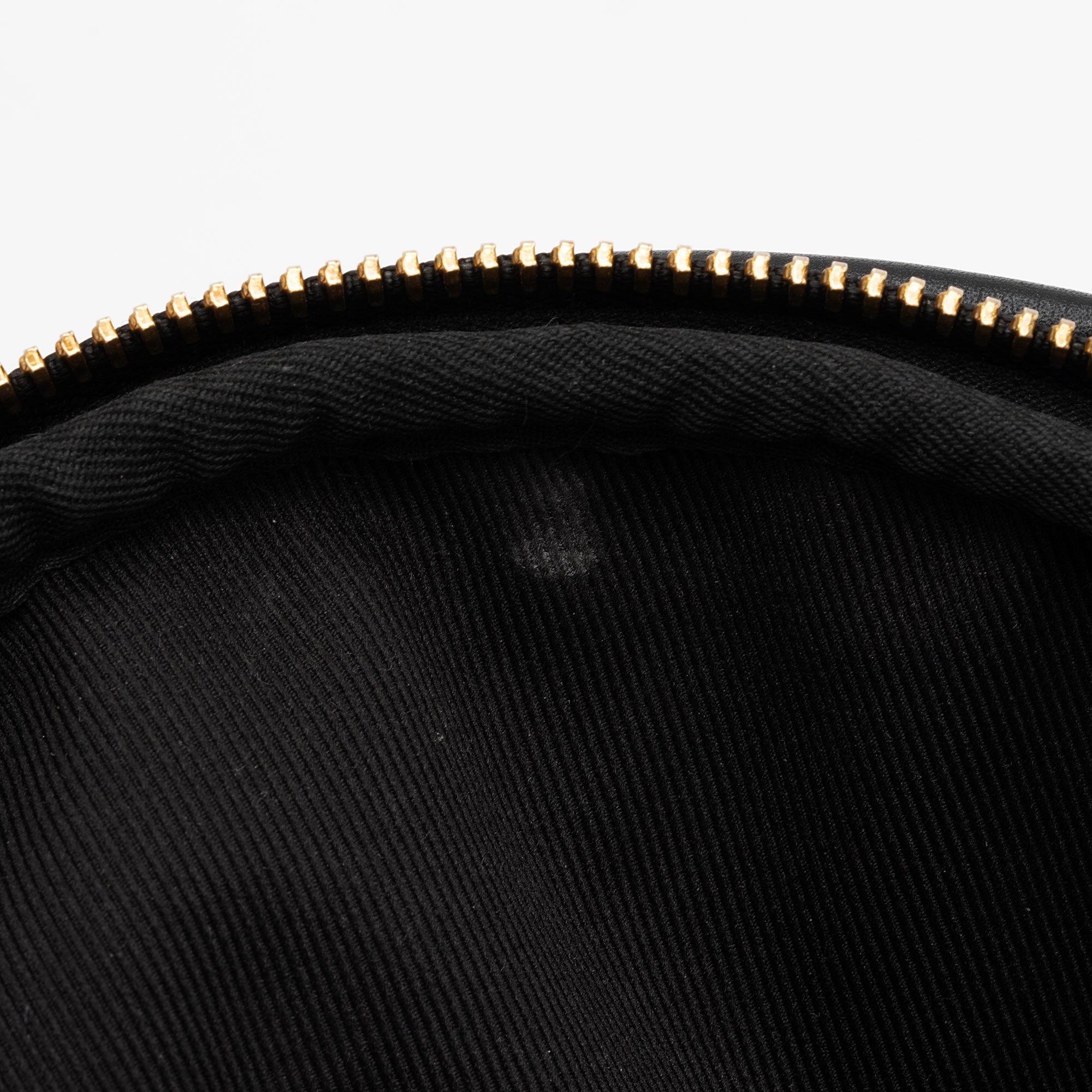 Louis Vuitton Calfskin New Wave Bumbag (SHF-gSN15r)