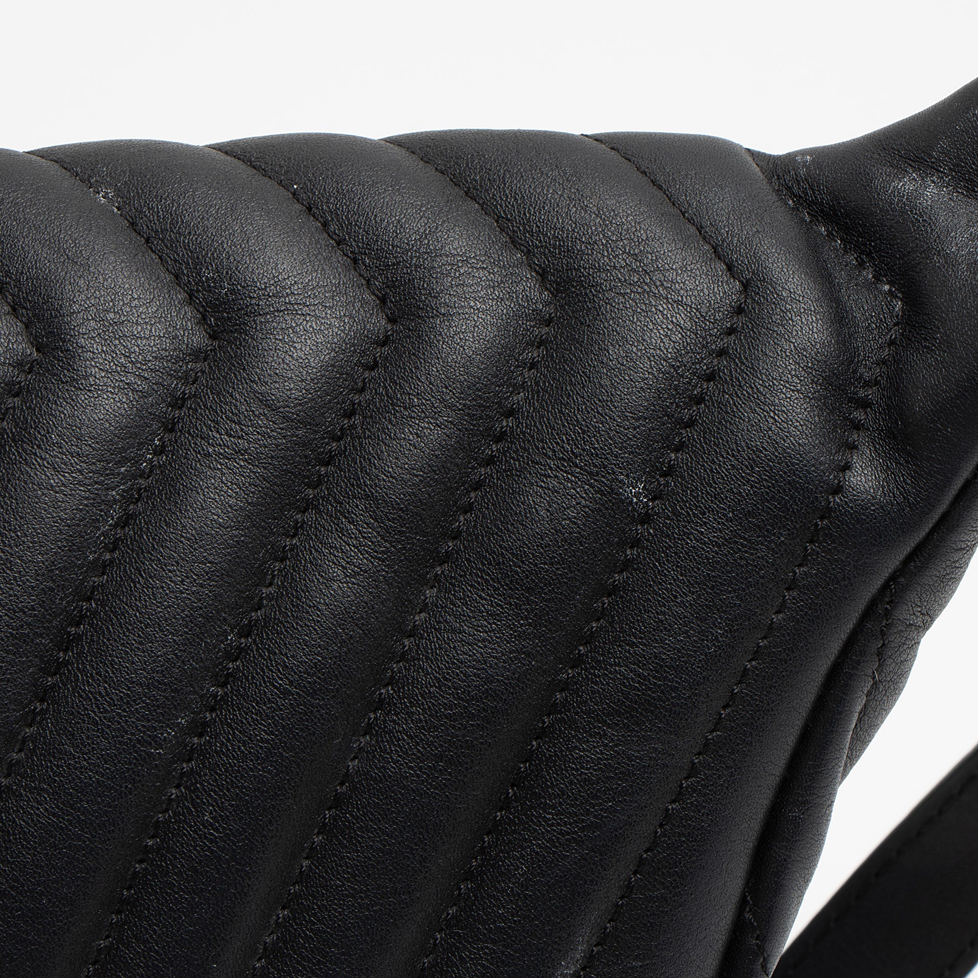 Louis Vuitton Calfskin New Wave Bumbag (SHF-XjMMSU)