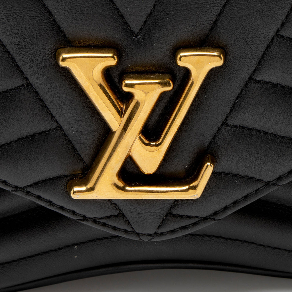 Louis Vuitton Calfskin New Wave Chain MM Shoulder Bag