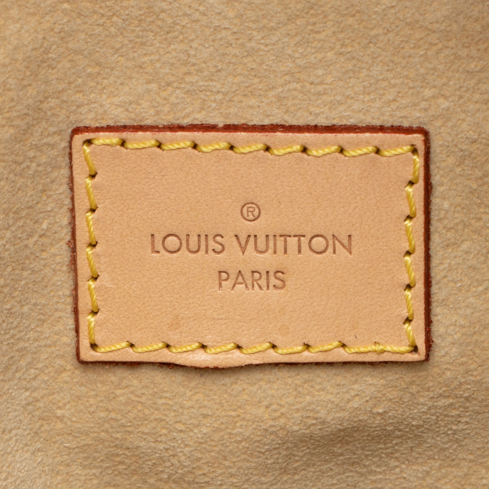 Louis Vuitton Damier Azur Artsy MM Shoulder Bag