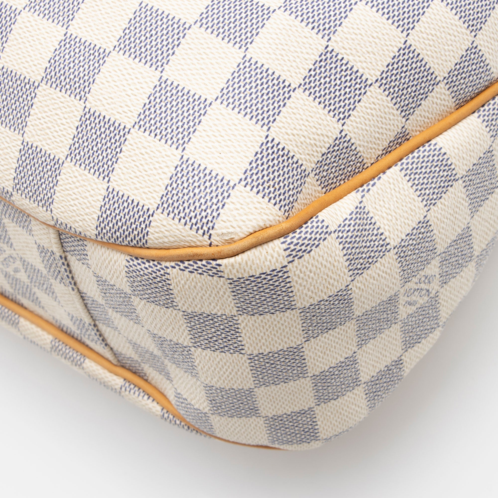 Louis Vuitton Damier Azur Evora MM Tote (SHF-hDLcg6)