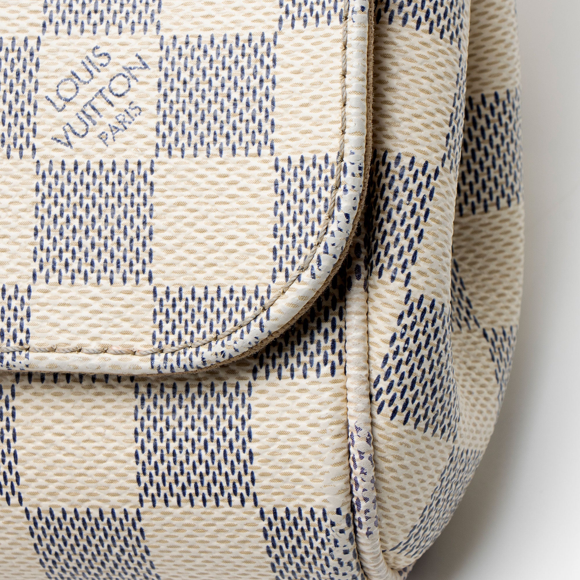Louis Vuitton Damier Azur Favorite MM Shoulder Bag