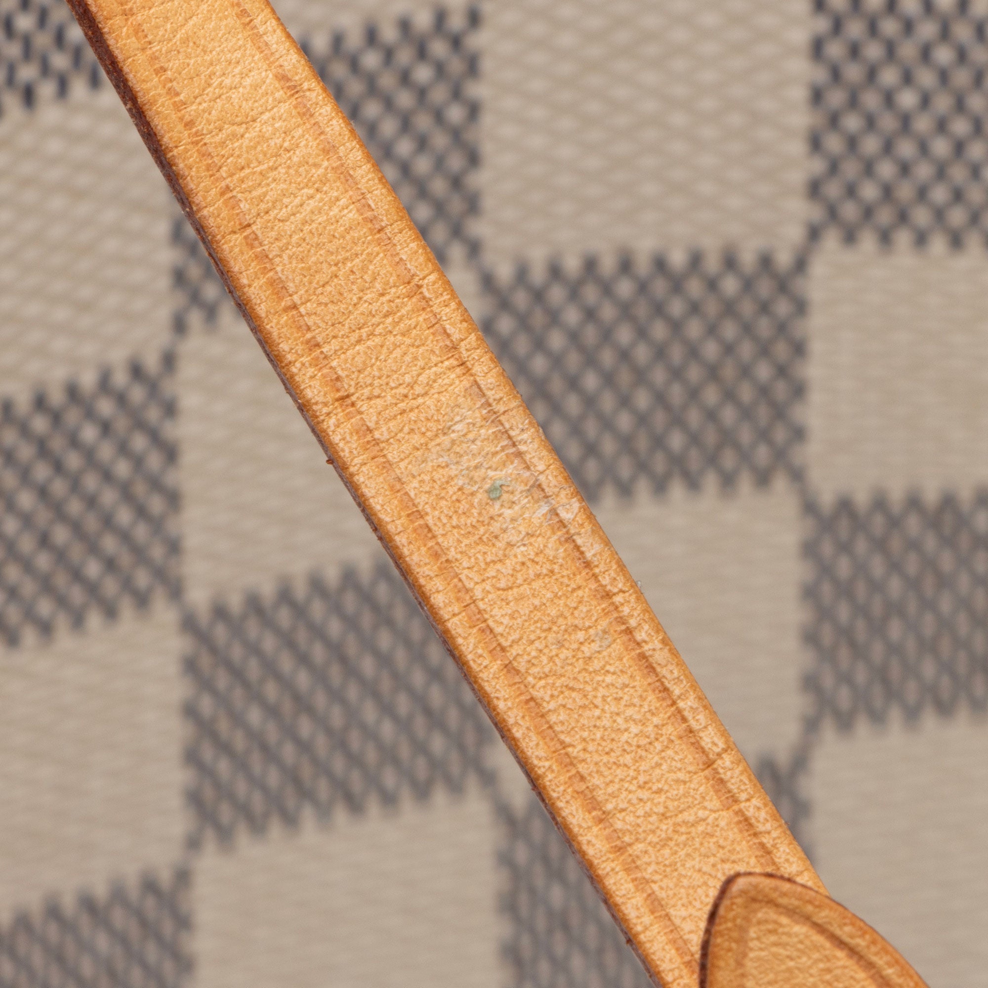 Louis Vuitton Damier Azur Graceful PM Hobo (SHF-4ndFPX)