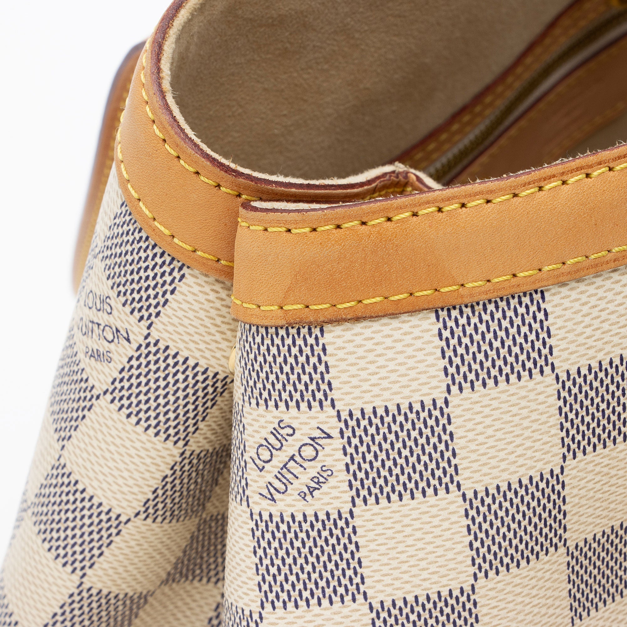 Louis Vuitton Damier Azur Hampstead MM Tote (SHF-GzhOZX)