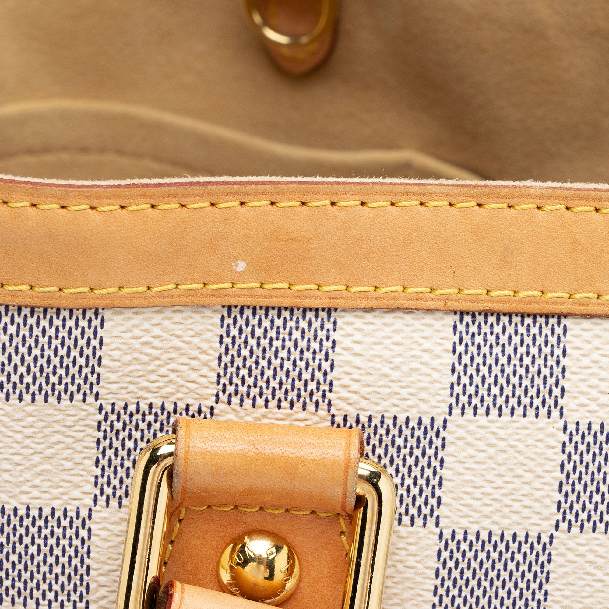 Louis Vuitton Damier Azur Hampstead PM Tote (SHF-04cfi0)
