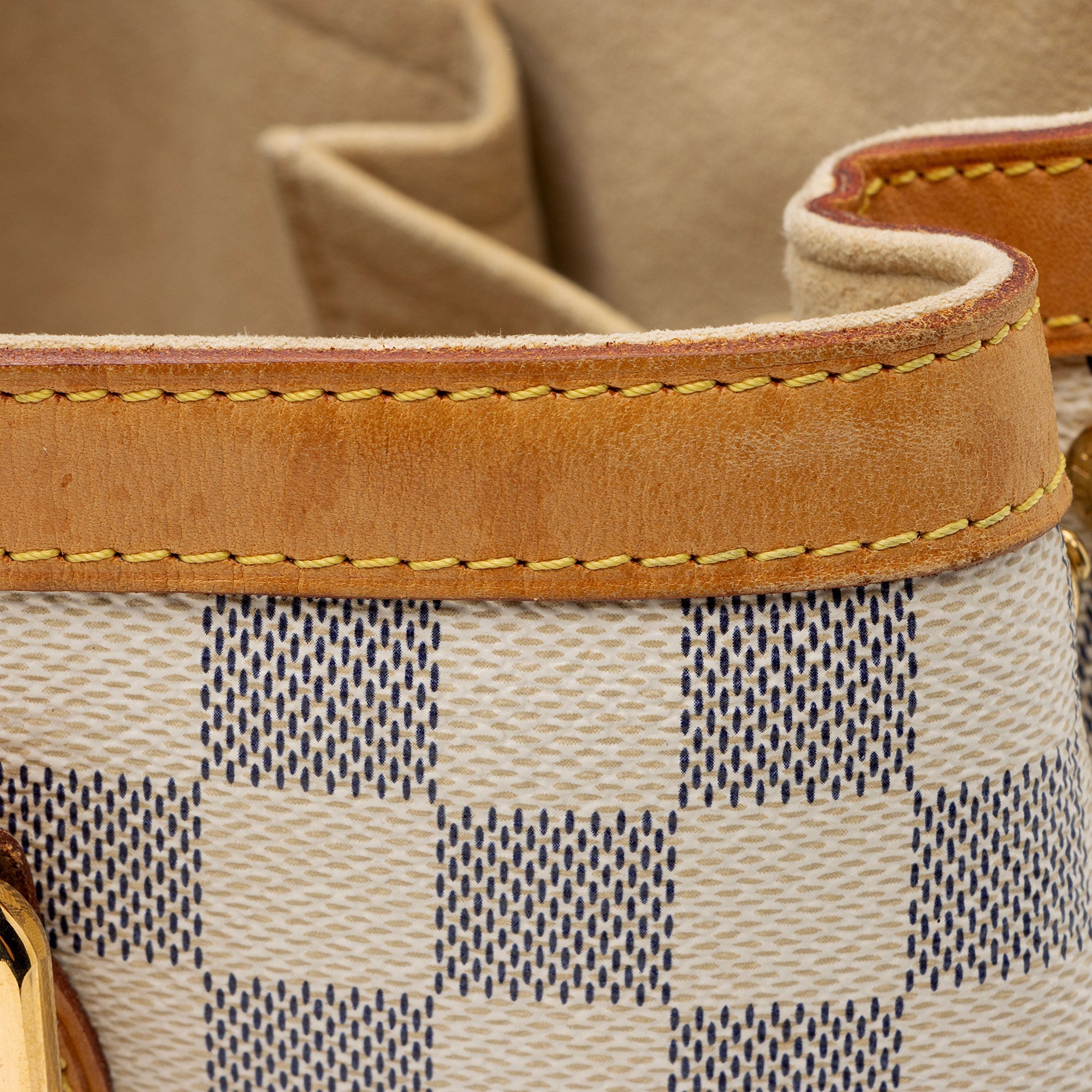 Louis Vuitton Damier Azur Hampstead PM Tote (SHF-jZQD5W)