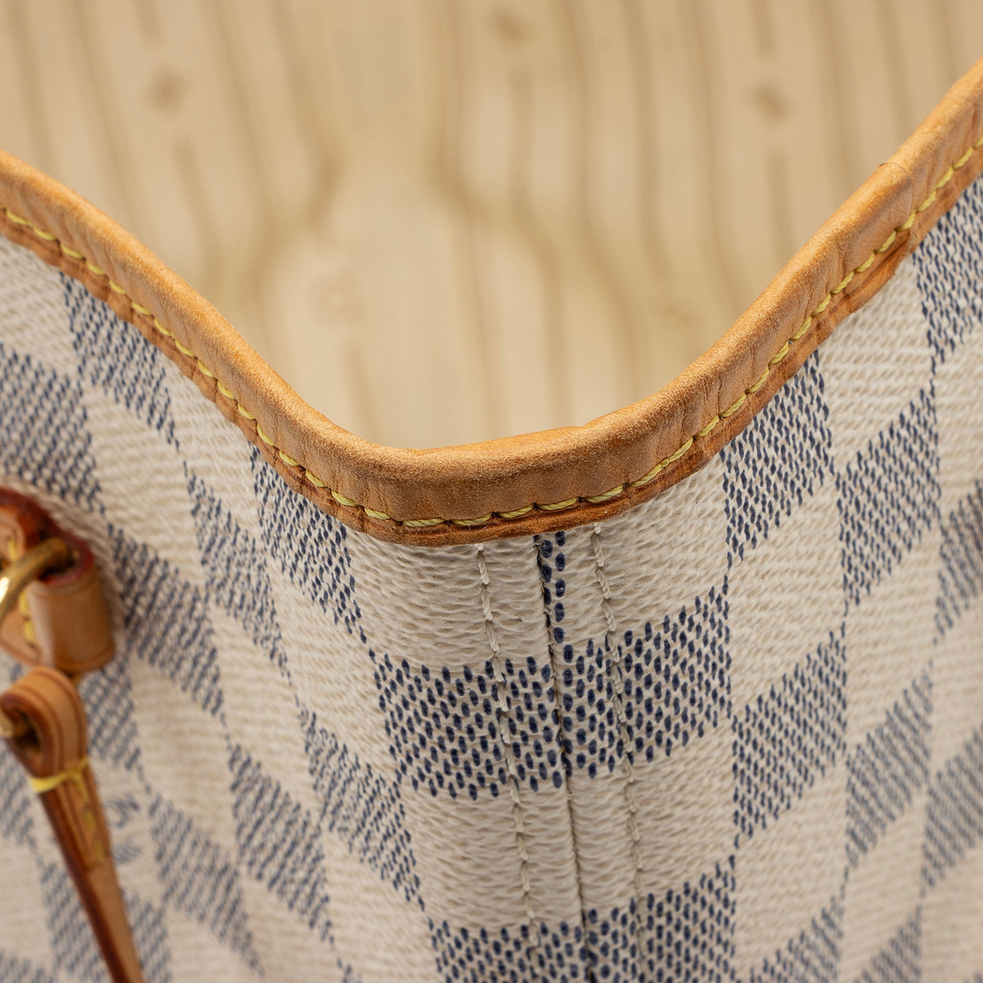 Louis Vuitton Damier Azur Neverfull MM Tote
